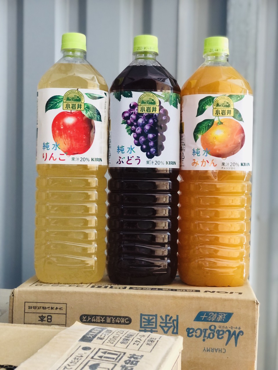 Nước ép trái cây đóng chai Kirin Nhật Bản - 1500ml- T8