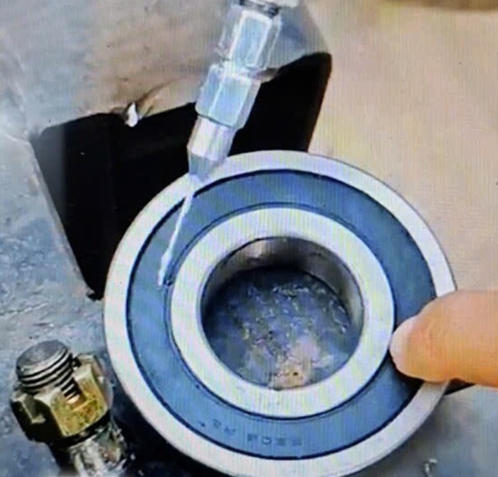 đầu bơm kim mỡ