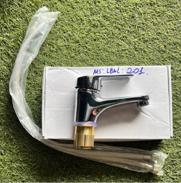 Vòi lavabo nóng lạnh