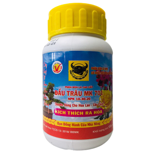 Phân bón đầu trâu MK 701