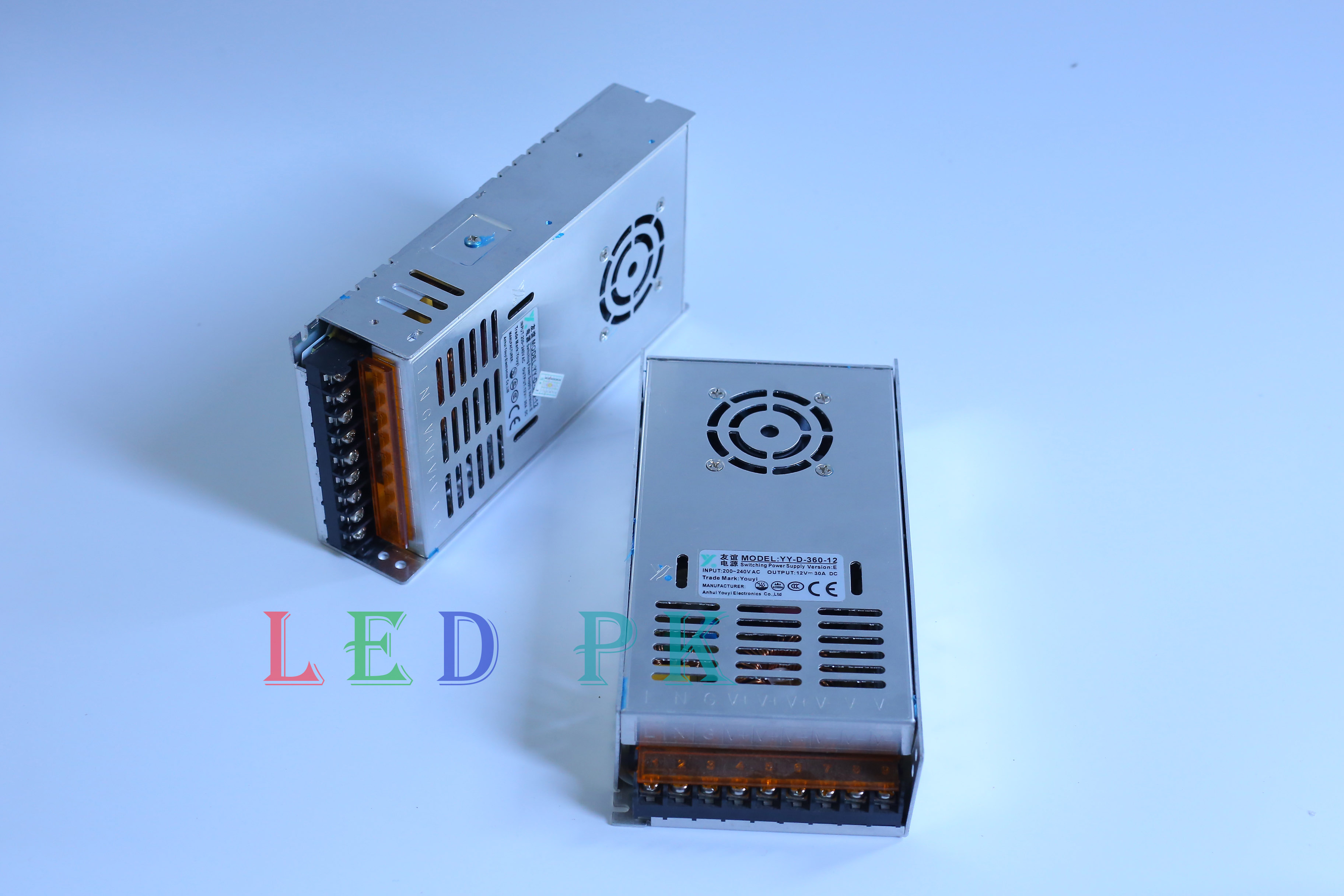 Nguồn 5V70A, 12V30A YY (Trong Nhà)