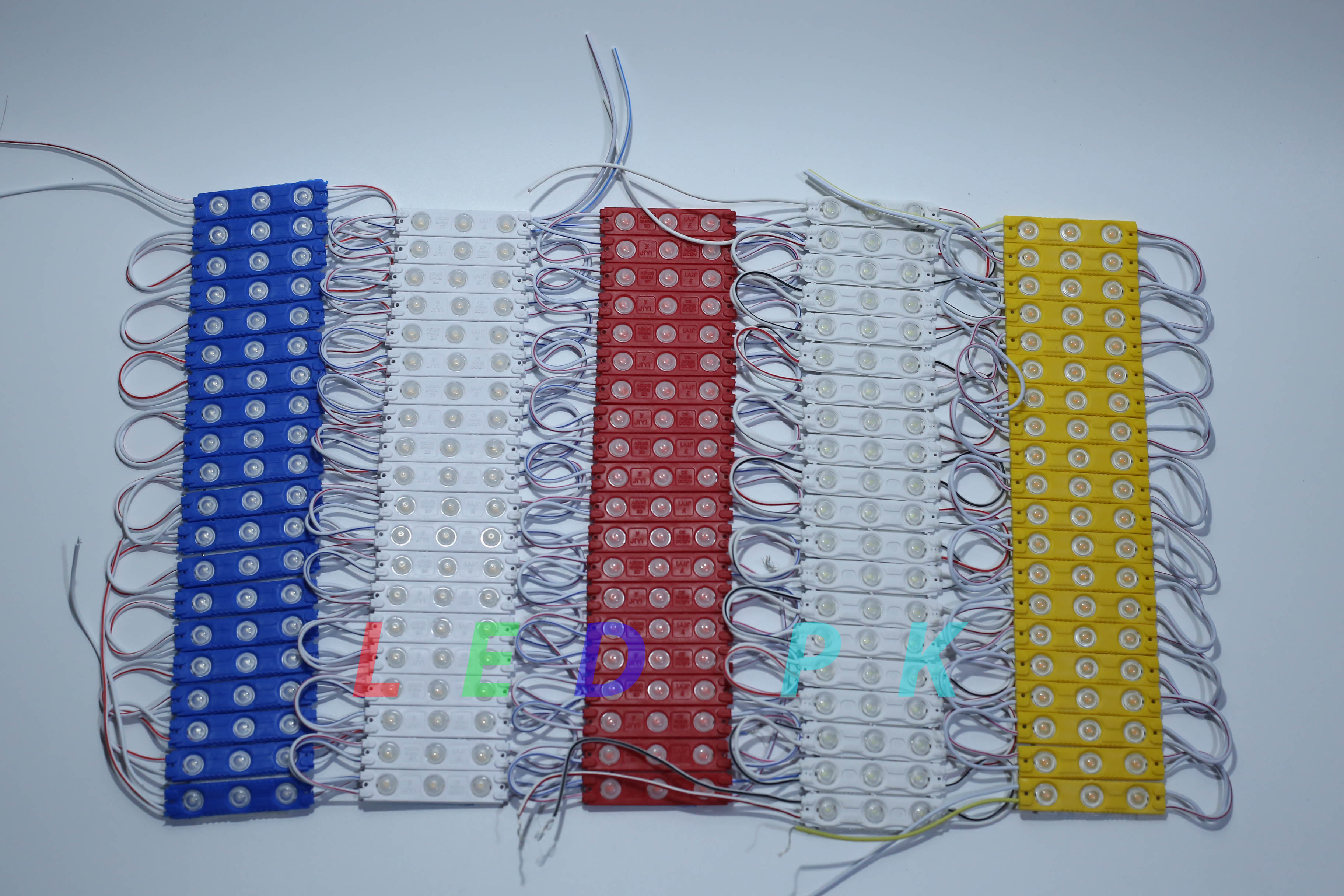 LED 3 MẮT NỒI 6113