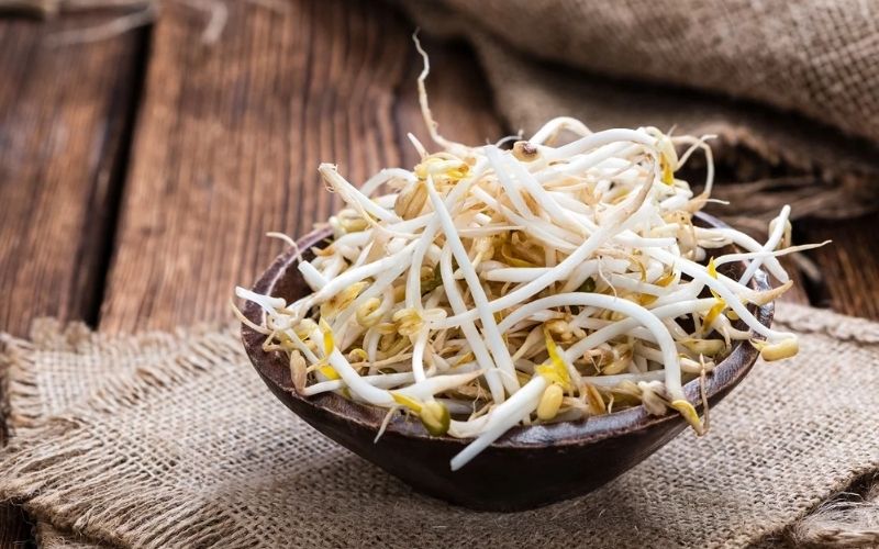 Nam giới nên ăn gì để tăng cường sức khỏe sinh lý. 