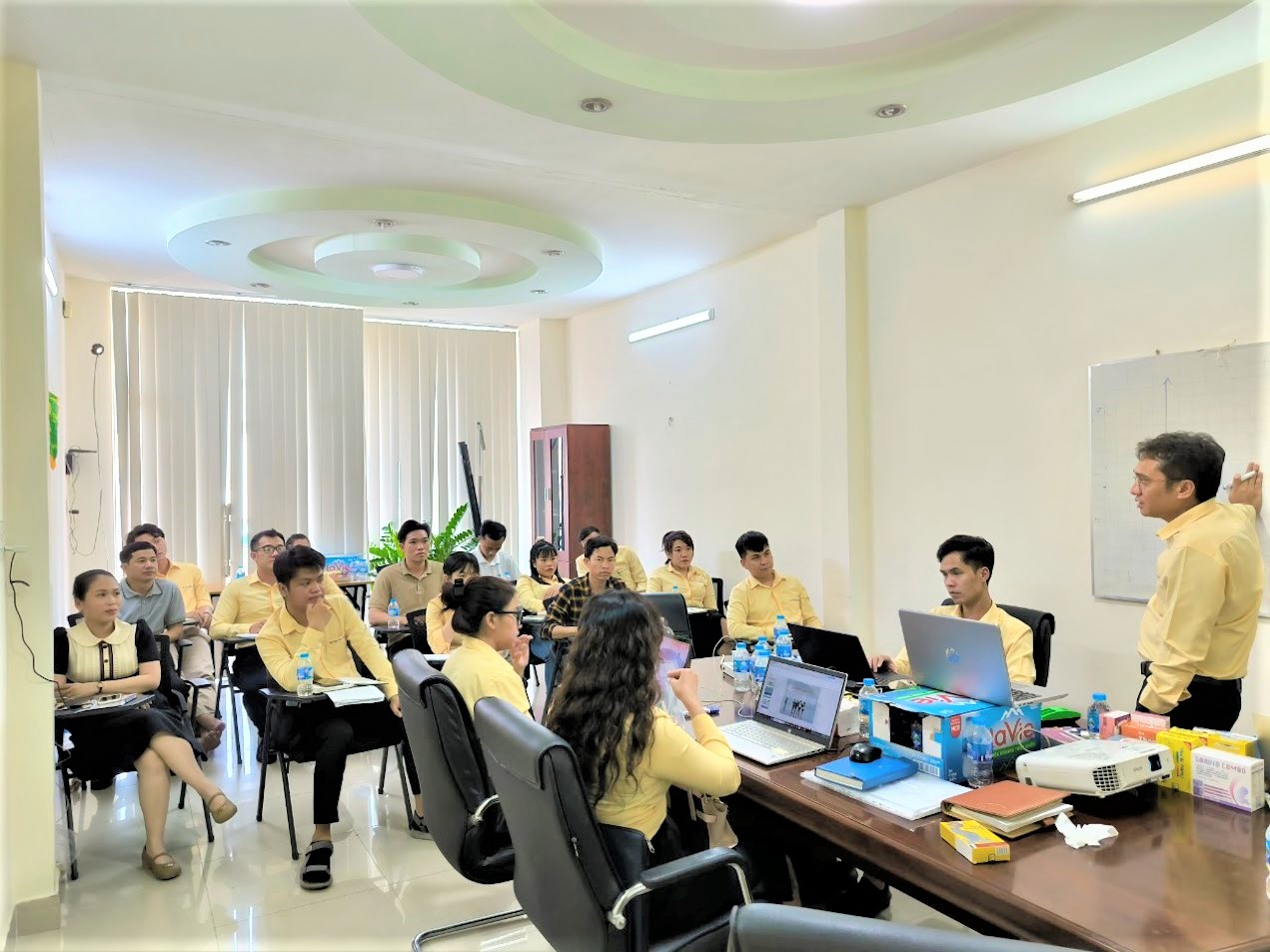 BUỔI TRAINING SẢN PHẨM QUÝ I ĐẾN TOÀN THỂ CBNV ĐẠI TÂN TIẾN PHARMA