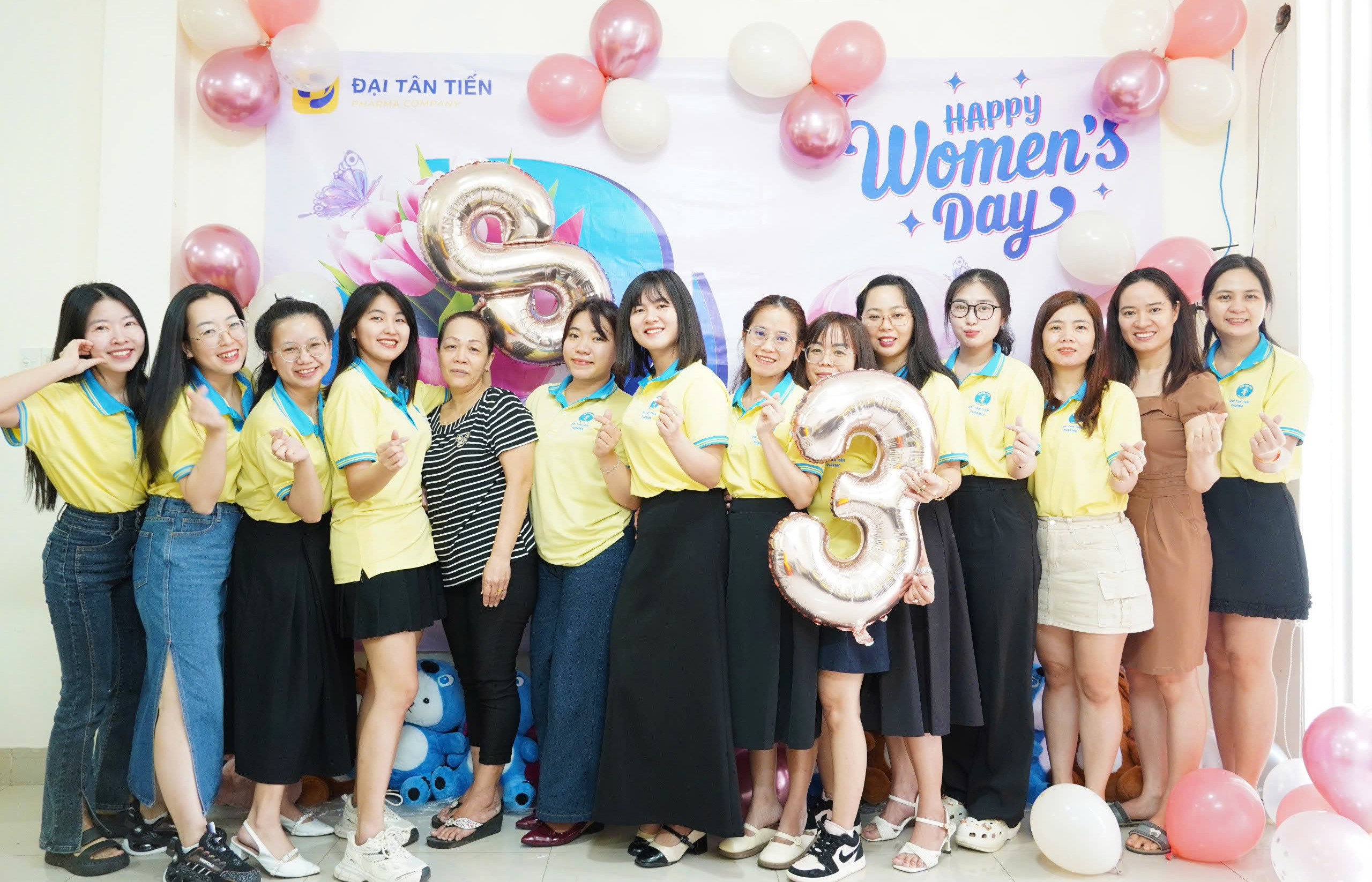 ĐẠI TÂN TIẾN PHARMA TÔN VINH VẺ ĐẸP VÀ GIÁ TRỊ CỦA PHÁI ĐẸP NHÂN NGÀY 08.03