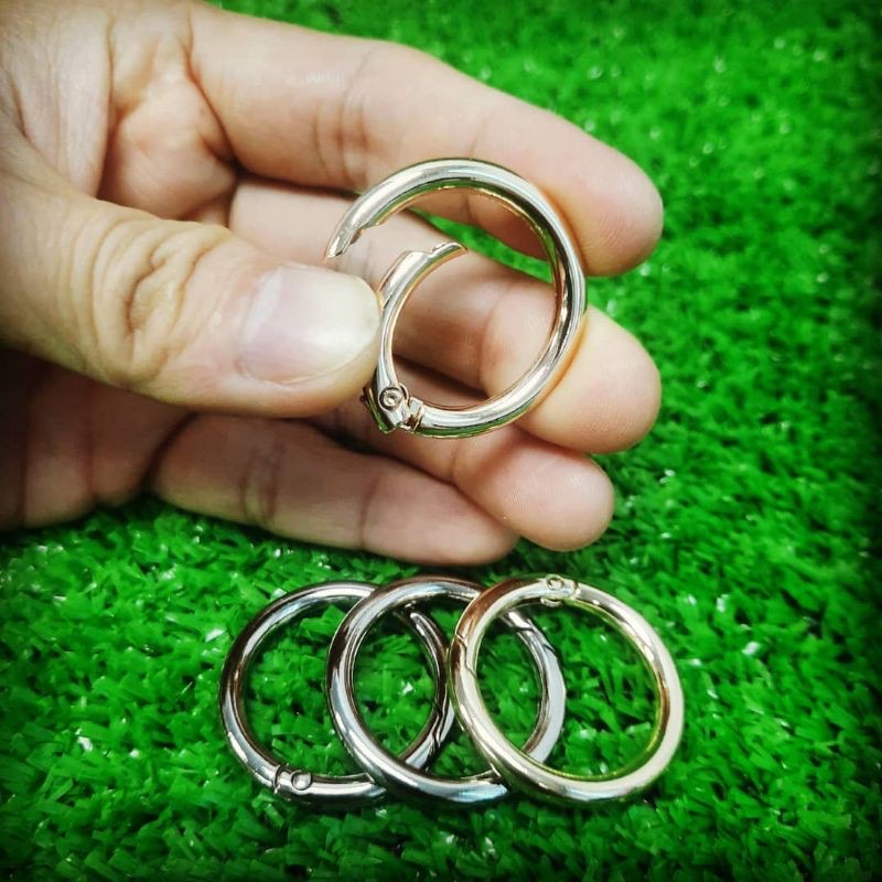 Vòng Khoen Tròn, Móc Khuyên Chùm Khóa Trơn Kim Loại Màu Bạc, Móc Chùm Chìa Khóa, Móc Đa Năng - TakyShop 5070 18 45eeb93b d460 4b7a 9013 b72e789ee3ee