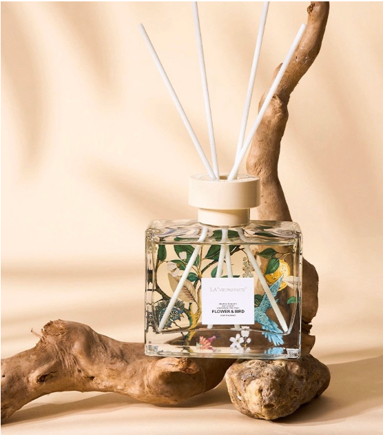 Tinh dầu KT La'vie Parfaite hình hạc 120ml-BL