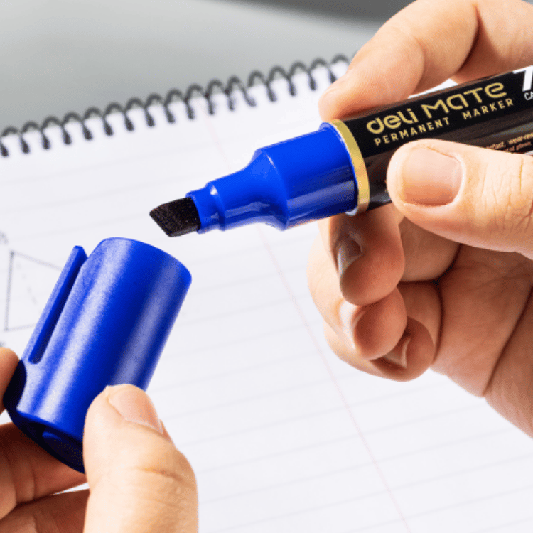 Bút LD Deli EU72 đen-LA