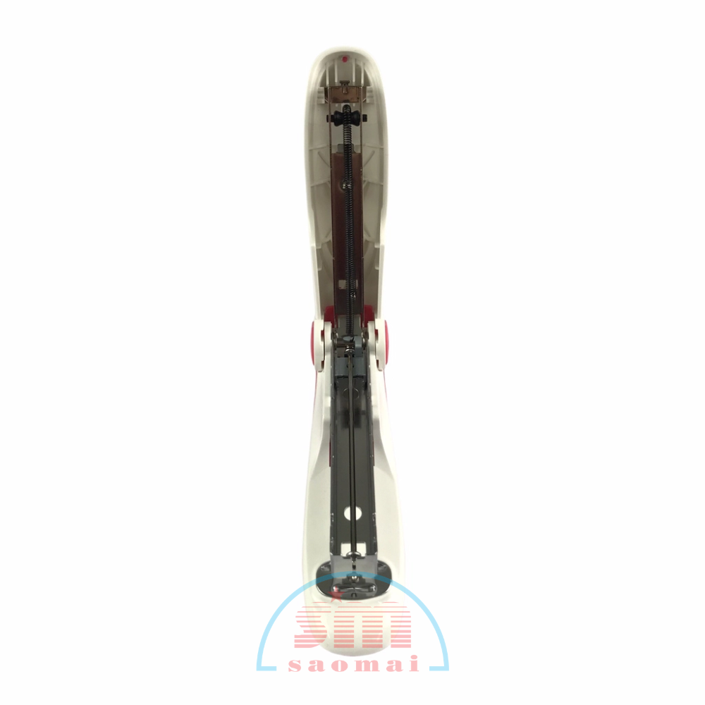 Bấm kim số 3 Deli 0319 25 tờ (6)