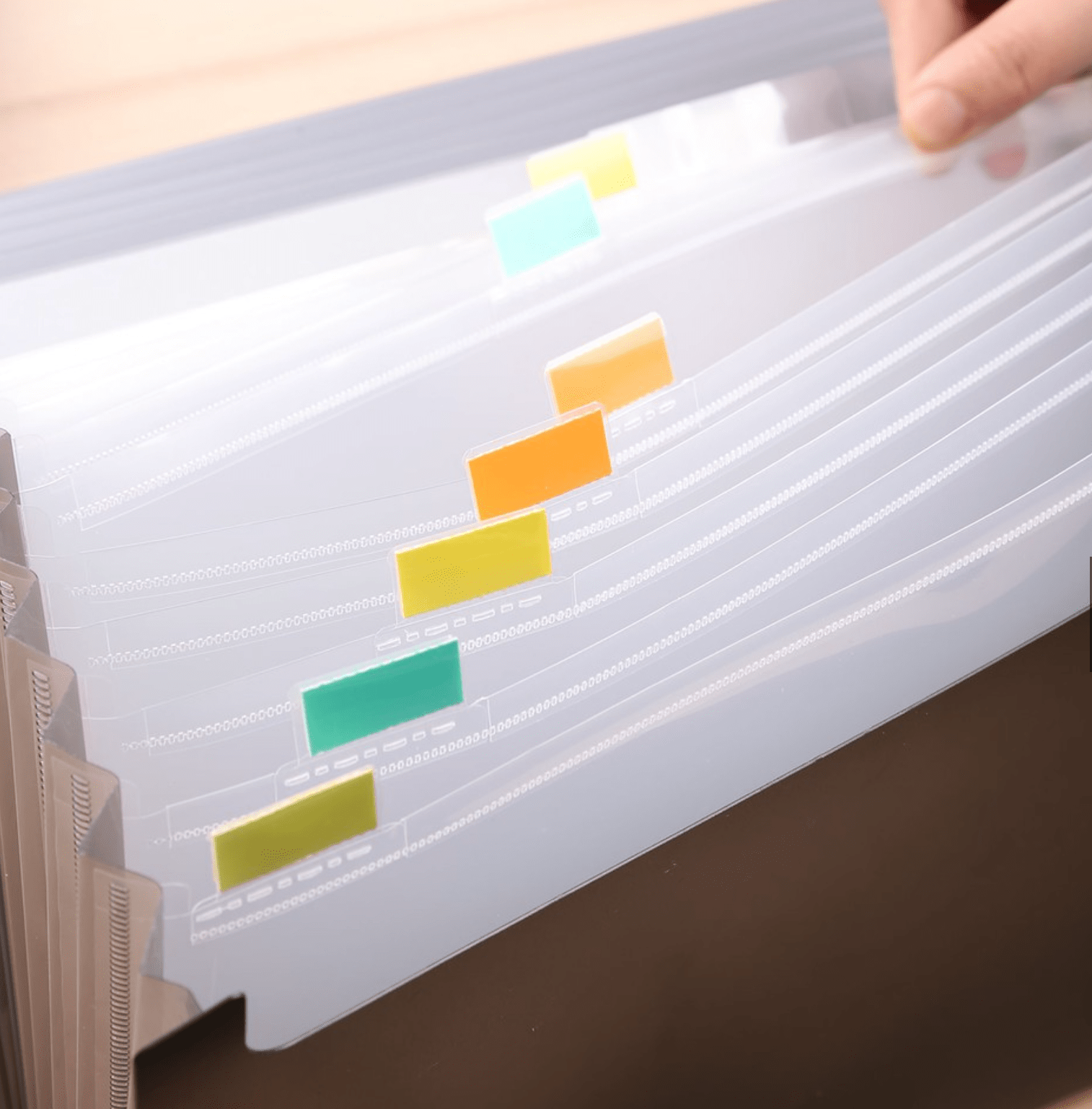 Bìa 13 ngăn Deli 5558