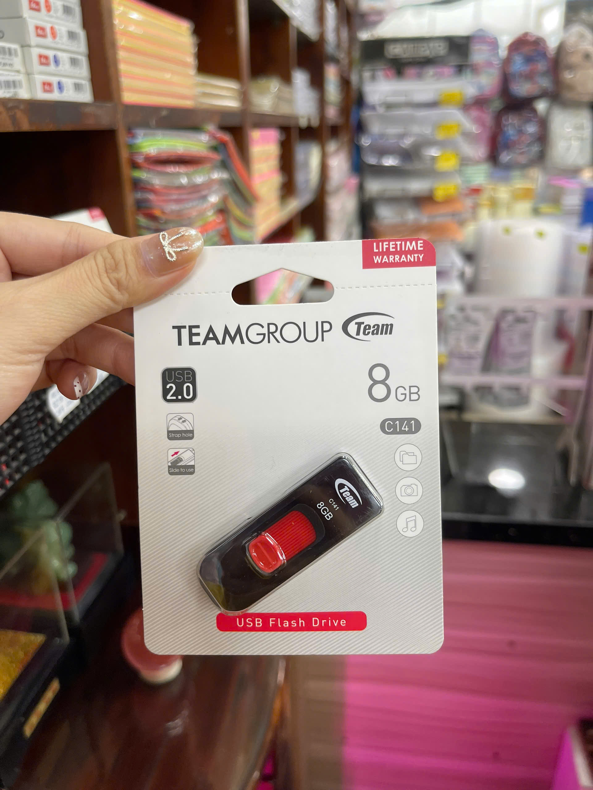 USB Team 8G C141-MĐ