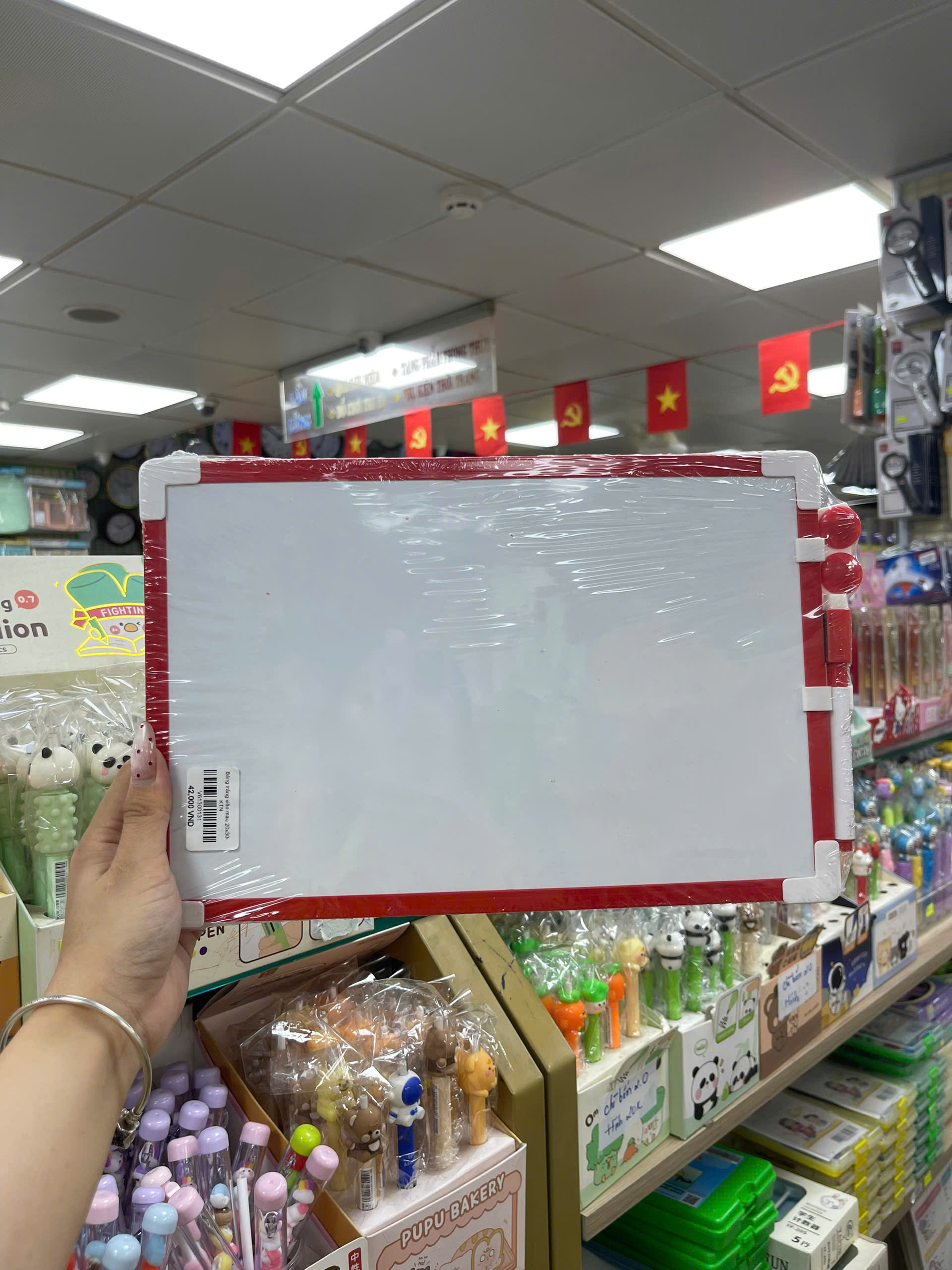 Bảng trắng viền màu 20x30-KTN