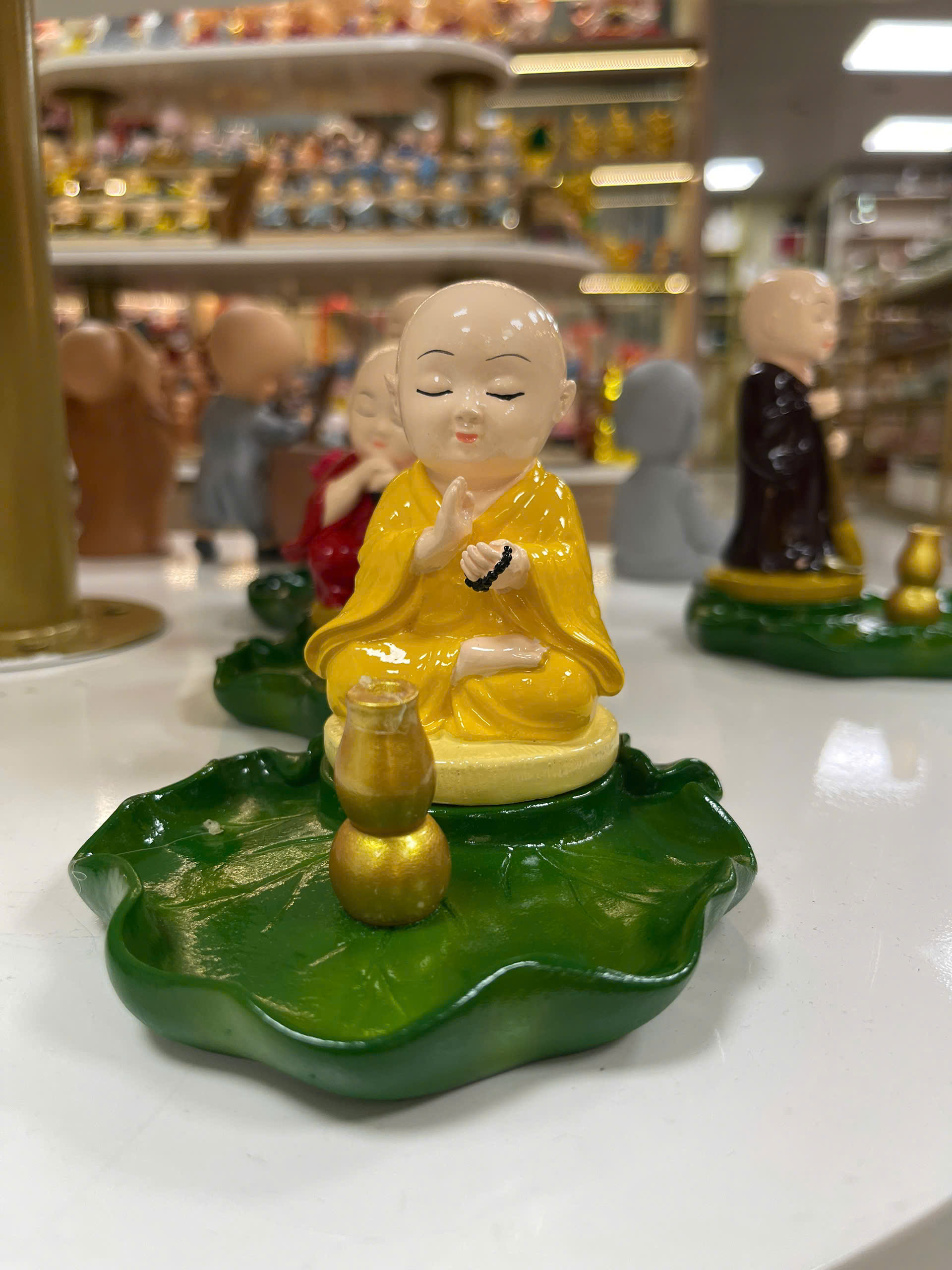 Chú tiểu lá sen đứng+ngồi ( 1 Chú ) -NĐ