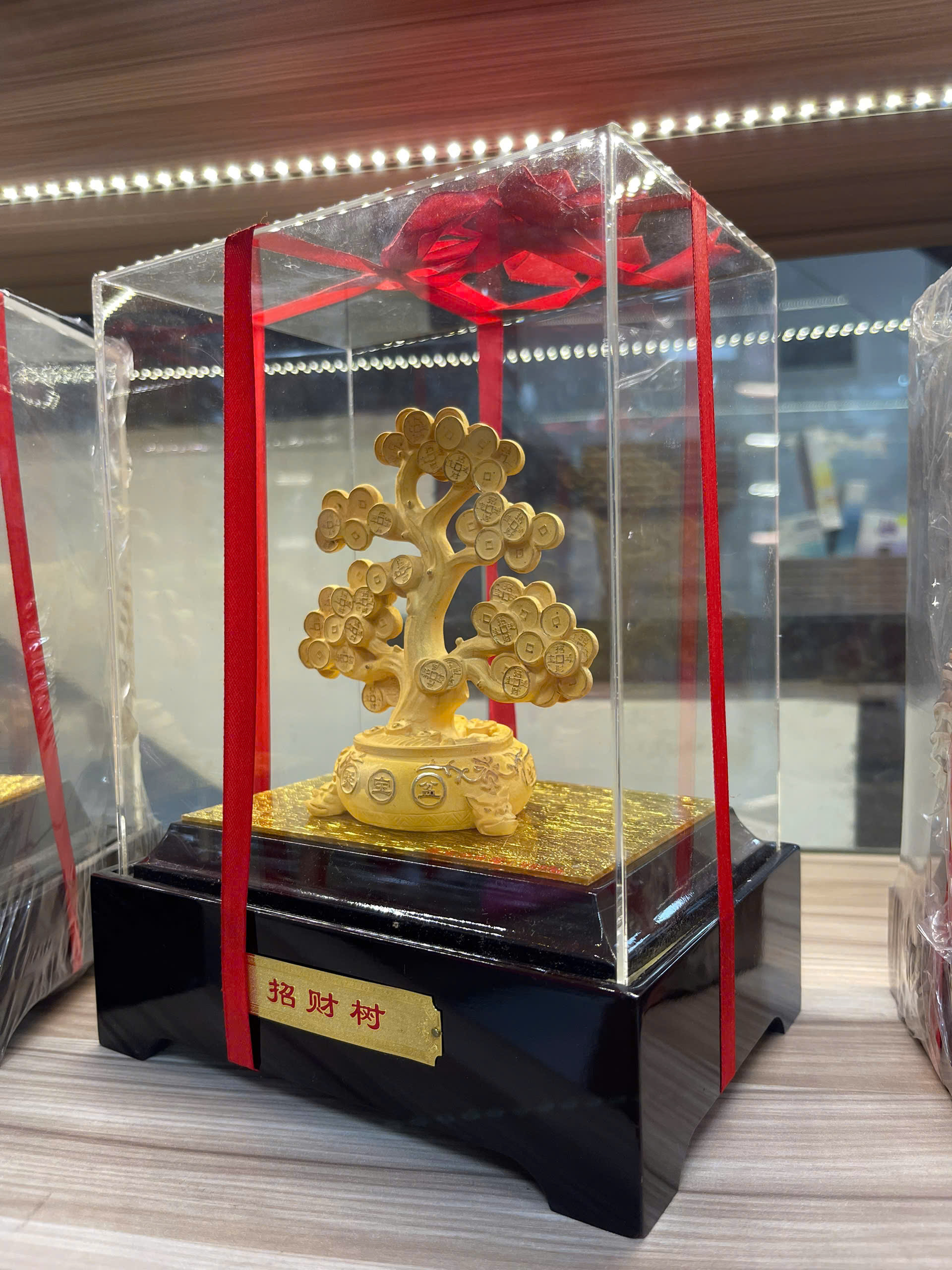 Phong thủy mạ vàng J78-190-BL