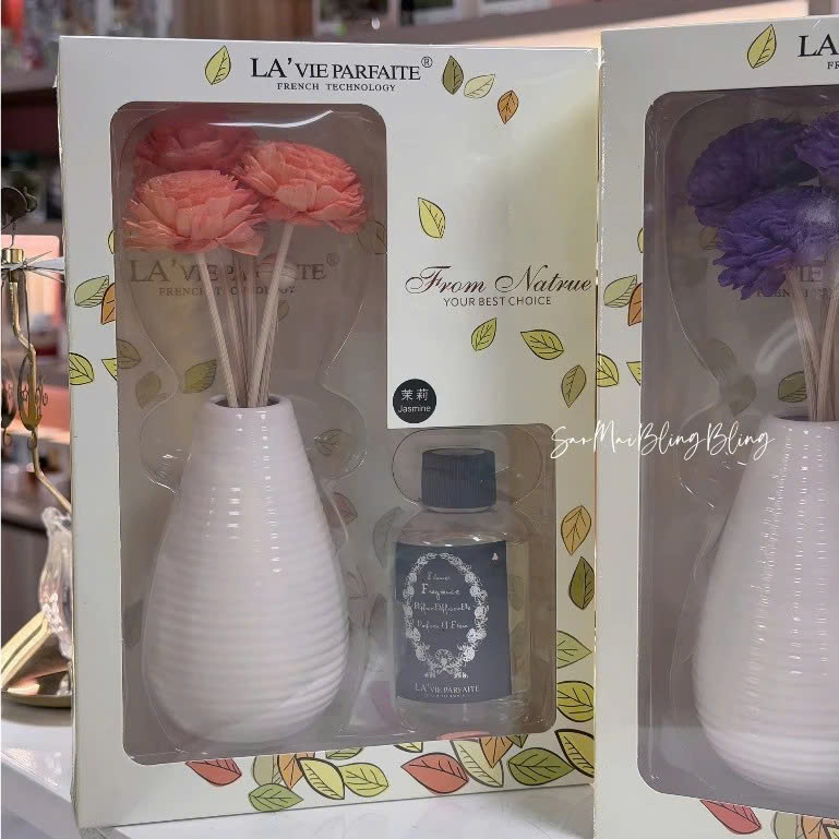 Set tinh dầu+bình hoa La'vie Parfaite-BL