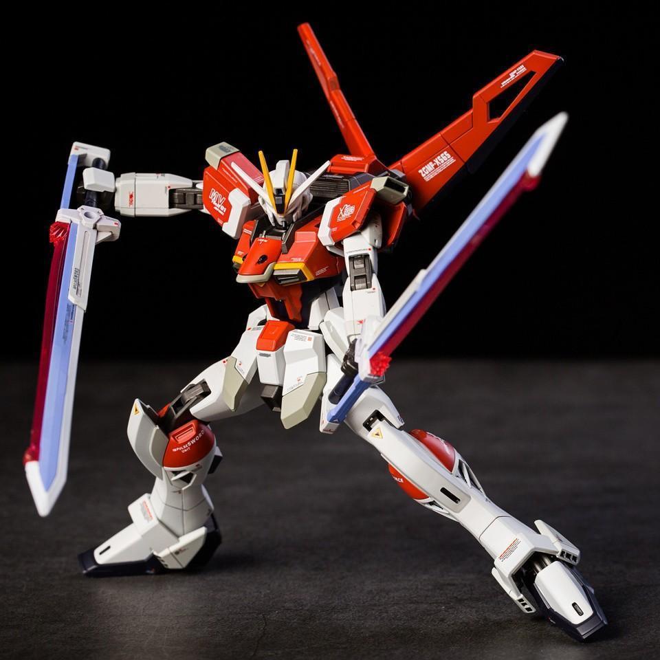 Mô hình Robot Gundam RX-93-V2 Hi-V Fighter 1/144 Chất liệu nhựa ABS (Tặng pase và Decal nước)