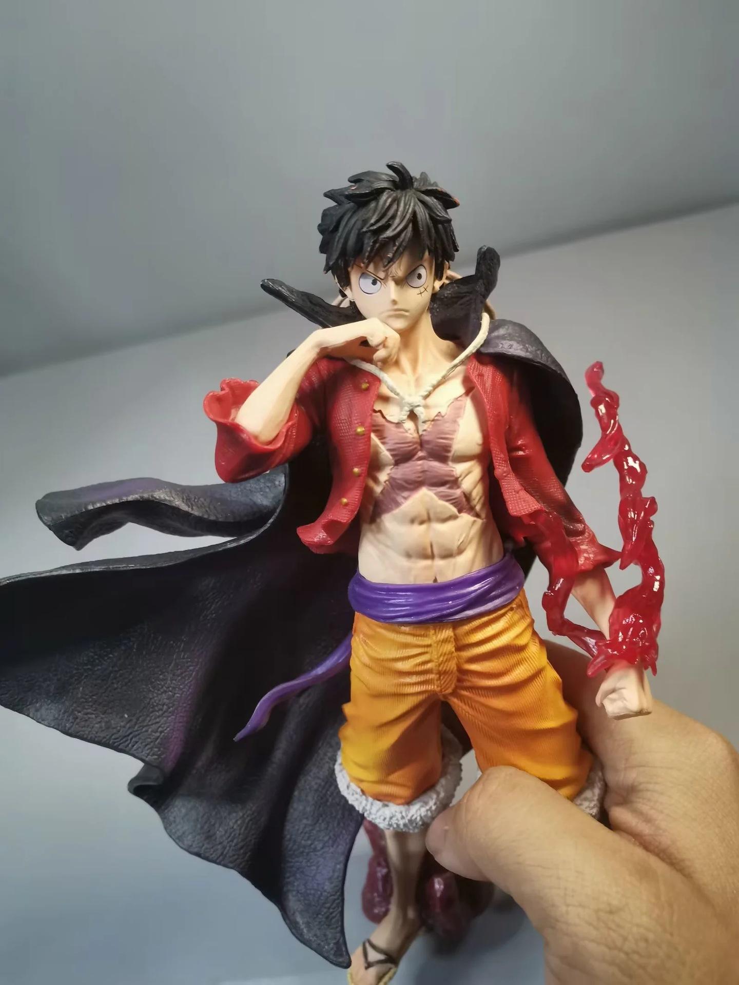 Mô Hình OnePiece Luffy Áo choàng tay có haki vũ trang cao 17 cm - Figure One Piece có hộp màu
