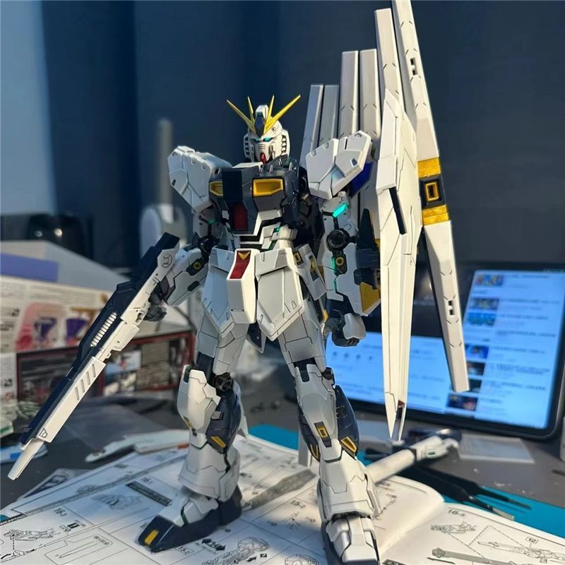 Mô hình Robot Gundam Niu HG 1/144 Chất liệu nhựa siêu đẹp