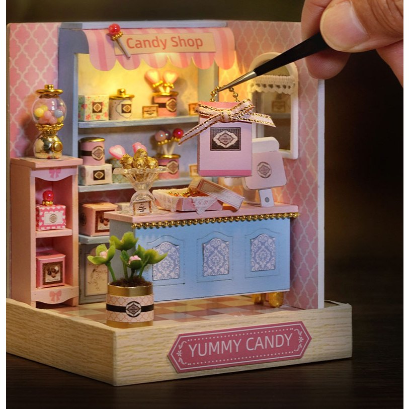 Mô hình nhà lắp ráp bằng gỗ DIY wooden House Series 4 mẫu Tiệm Cafe, Quán Sushi, Quán Mì Ramen,Tiệm Kẹo Ngọt