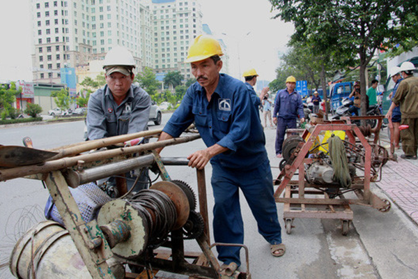 thông cống nghẹt quận 5, giá rẻ, không đục phá