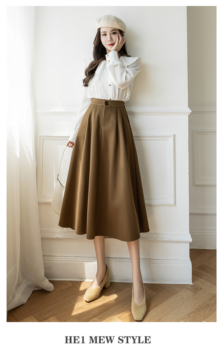 Chân váy công sở dáng xòe xếp ly màu kem CV06-23 | Thời trang công sở K&K  Fashion