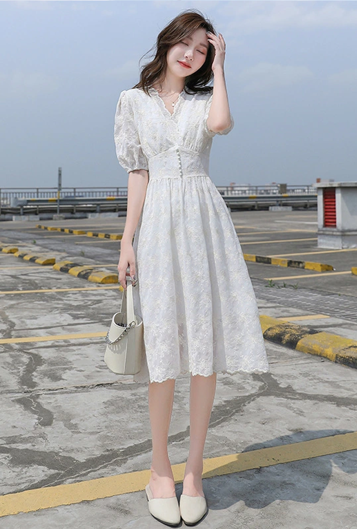Váy ren trắng tầng | Shopee Việt Nam