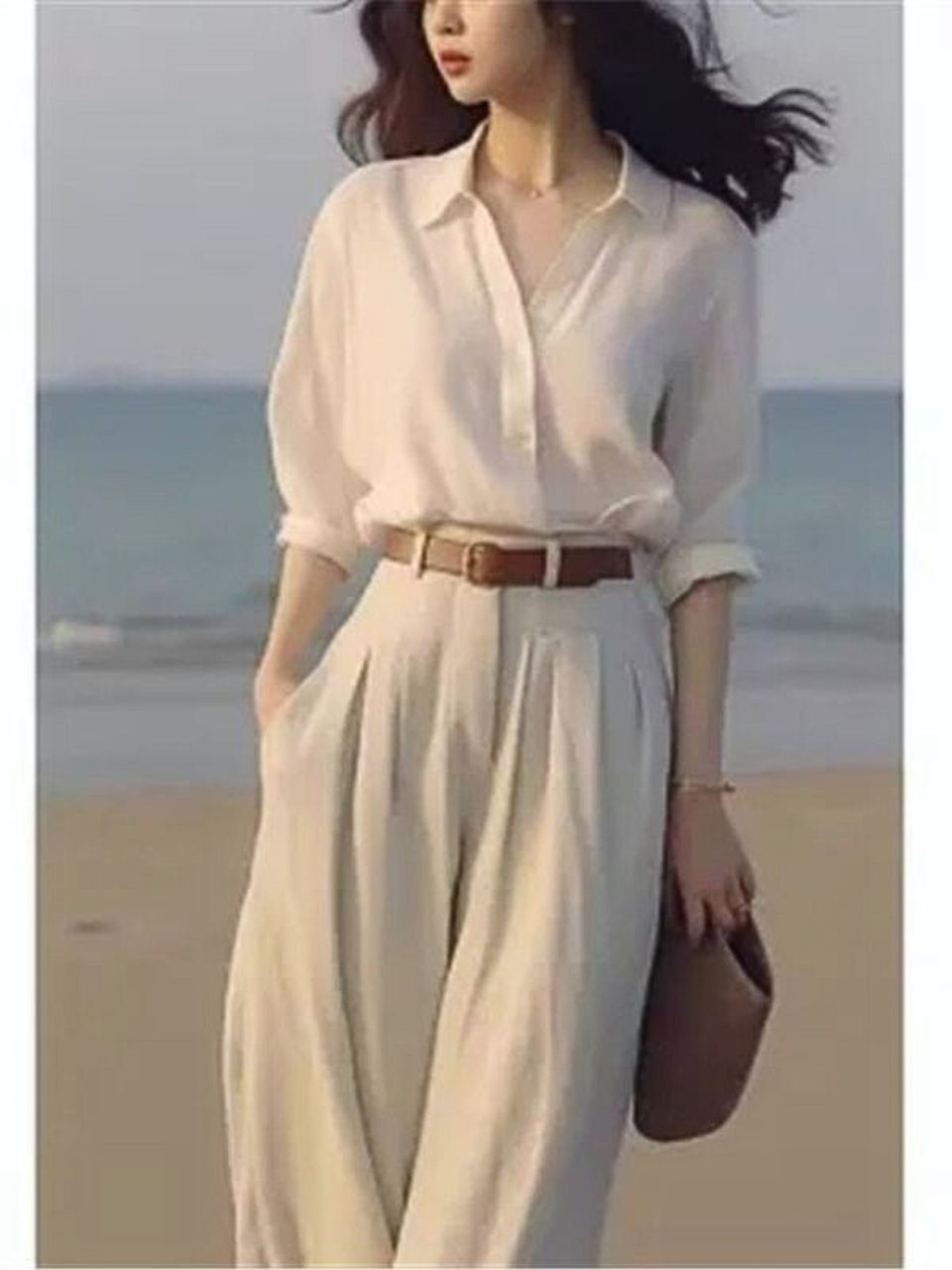 Sét bộ áo sơ mi quần xám kèm thắt lưng phong cách hiện đại D273240