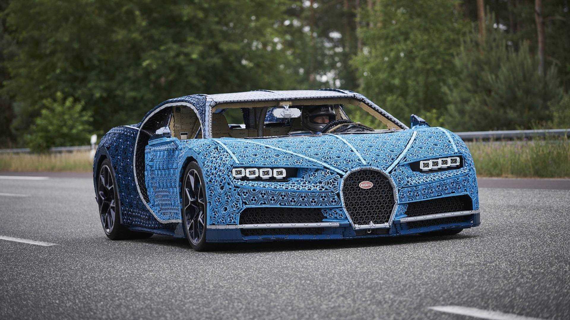 Siêu xe Bugatti Chiron LEGO Khám phá ‘phiên bản nhựa’ có thể lăn bánh như xe thật