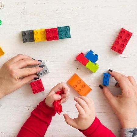 Những lợi ích không ngờ đến của đồ chơi Lego với bé