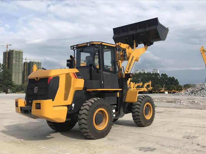may-xuc-lat-liugong-835h-gau-1-8-m3