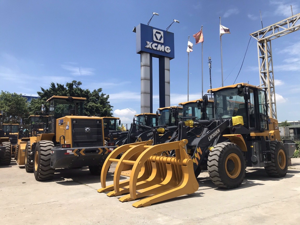 may-xuc-lat-xcmg-lw300kn-lap-bo-kep-go