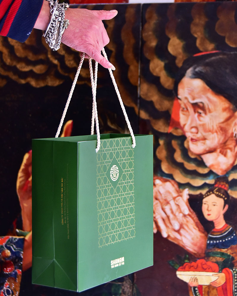 TRÀ VÀNG - BÁNH TRÀ SỐNG 2022 YÊN BÁI 1 TÔM - 3 LÁ 500G BTR CON GIÁP DẬU