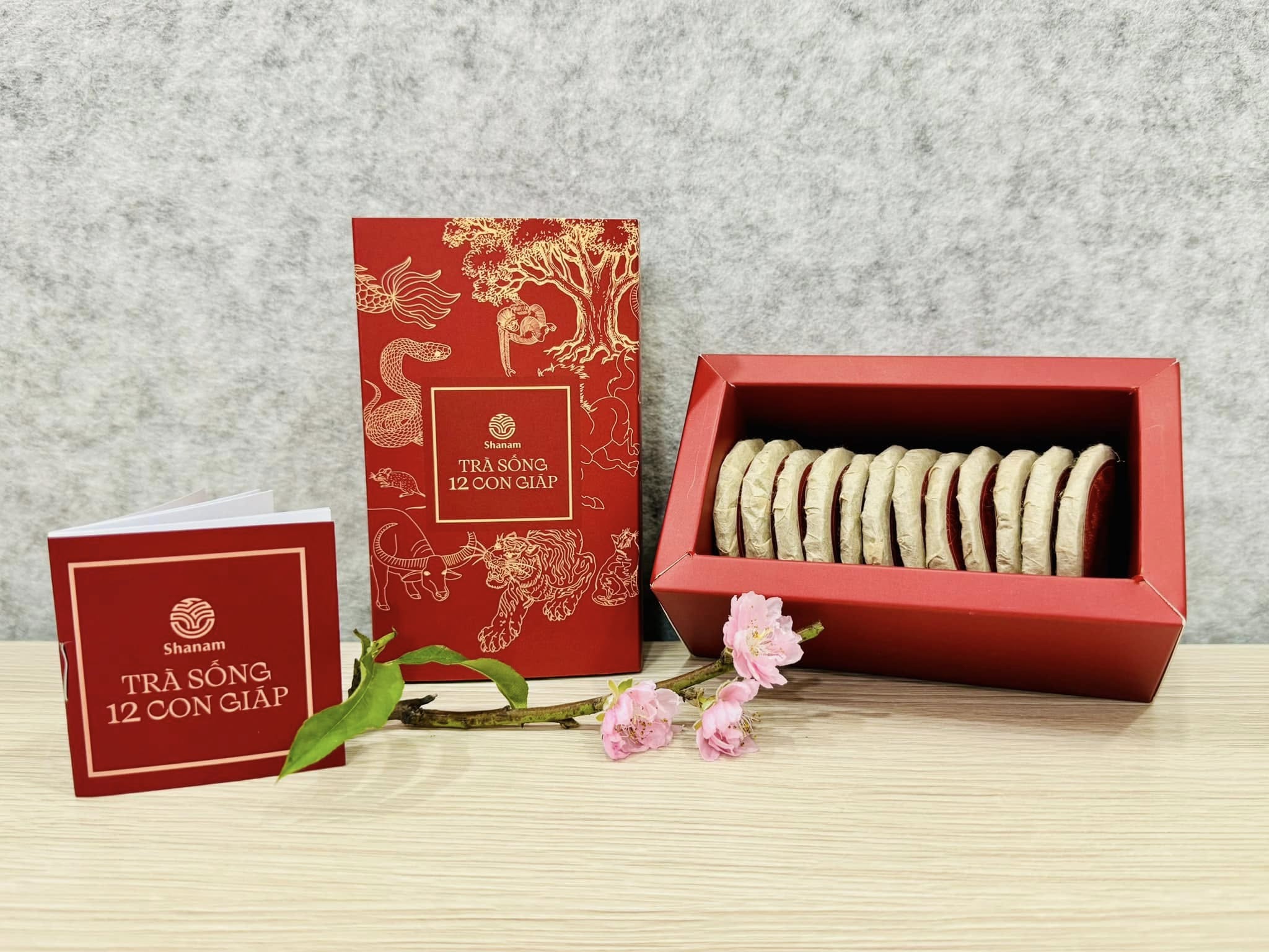 TRÀ VÀNG - BÁNH TRÀ SỐNG YÊN BÁI 1T-3L HỘP 12 CON GIÁP 10G