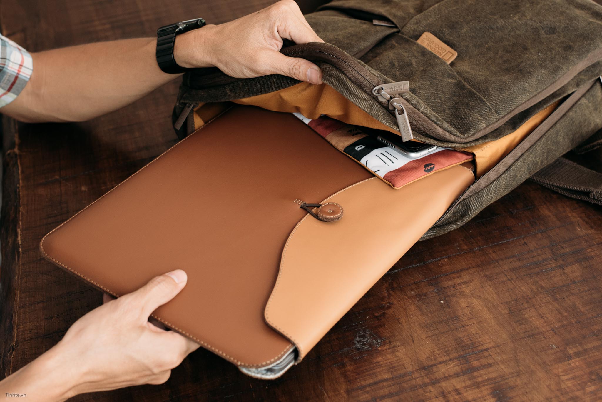 Tiêu chí lựa chọn bao da Macbook chính hãng giá tốt