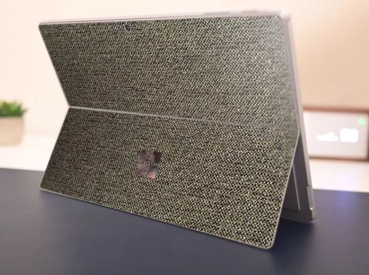 bán miếng dán màn hình Surface Laptop