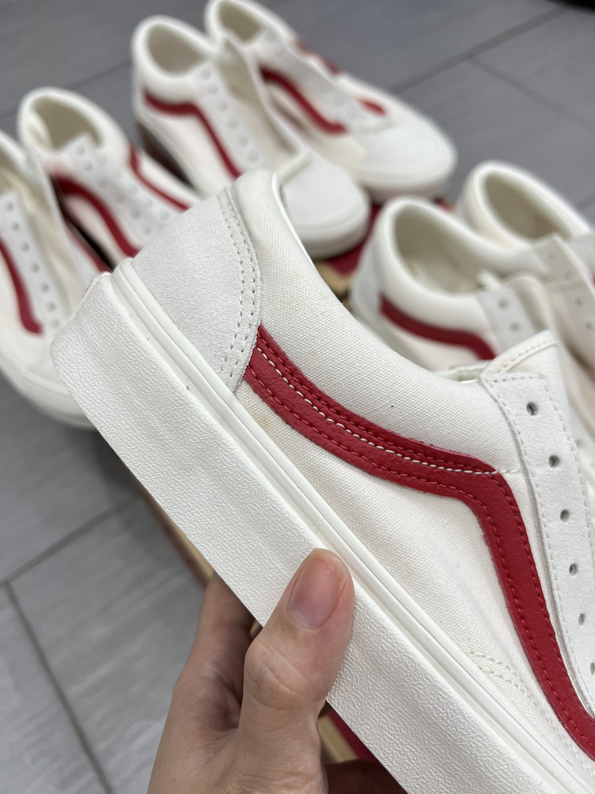 Vans Style 36 Racing Red (Bị Ố Nhẹ) - VAULT VIETNAM Vans Style 36 Racing Red (Bị Ố Nhẹ) - Vault Vietnam