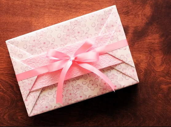DỊCH VỤ BỌC GÓI QUÀ CHUYÊN NGHIỆP