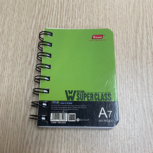 Sổ lò xo Grand A7 8590 240 trang