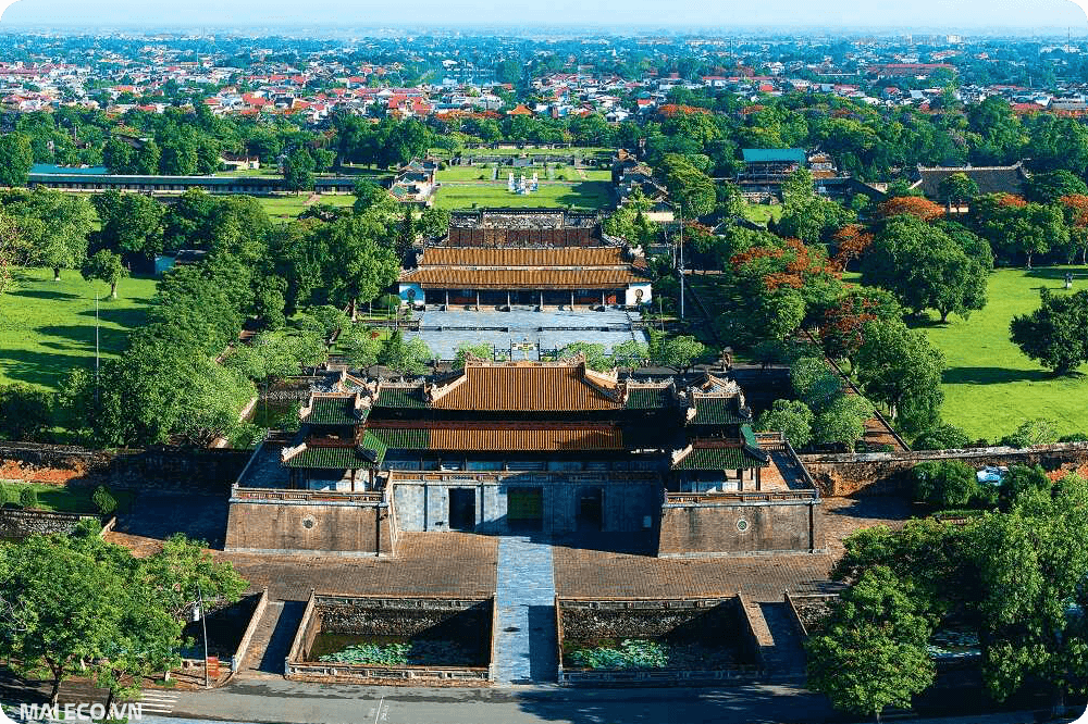 hoàng thành huế