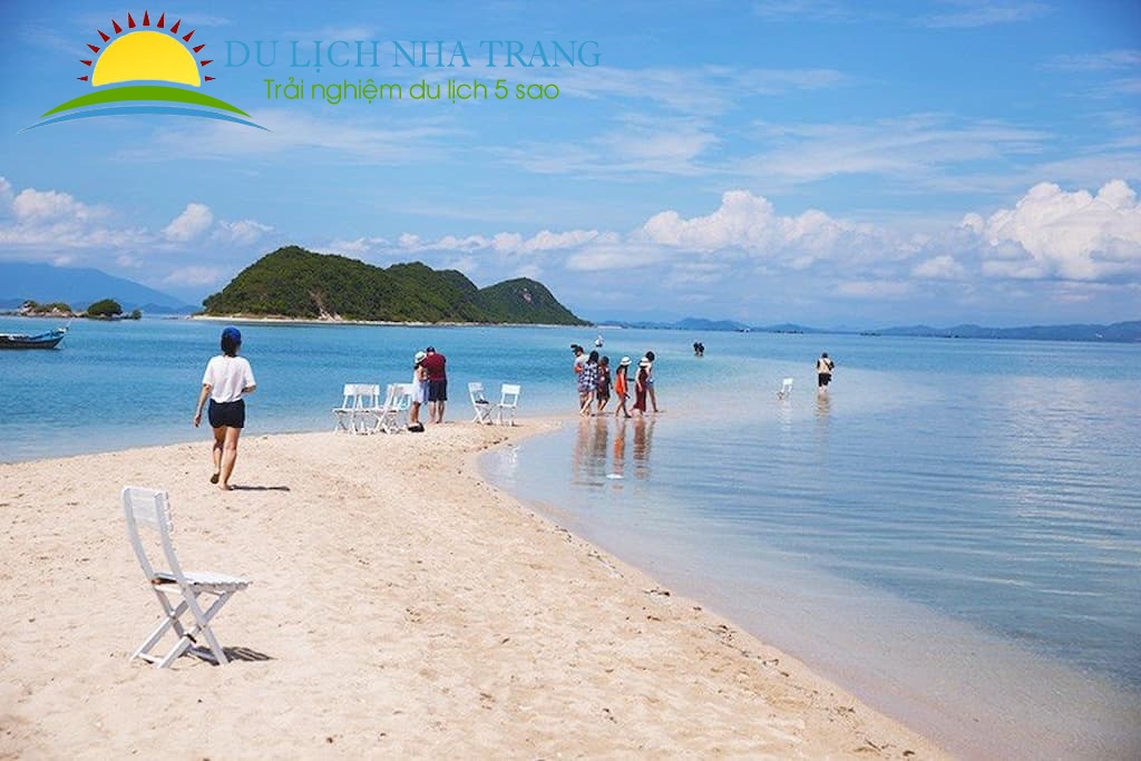 kinh nghiệm khi đi du lịch nha trang