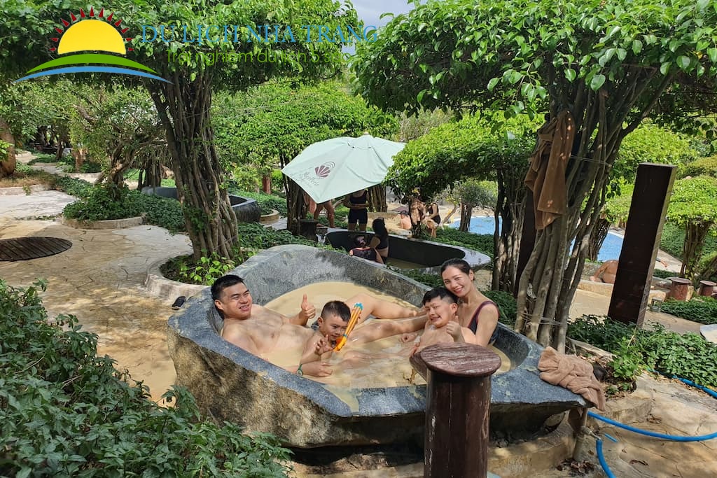 Tour đi đảo Hòn Tằm Nha Trang 1 ngày