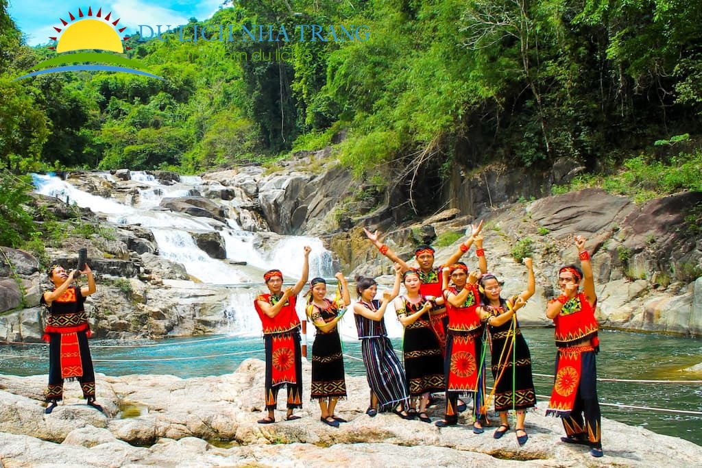 Tour thác YangBay 1 ngày