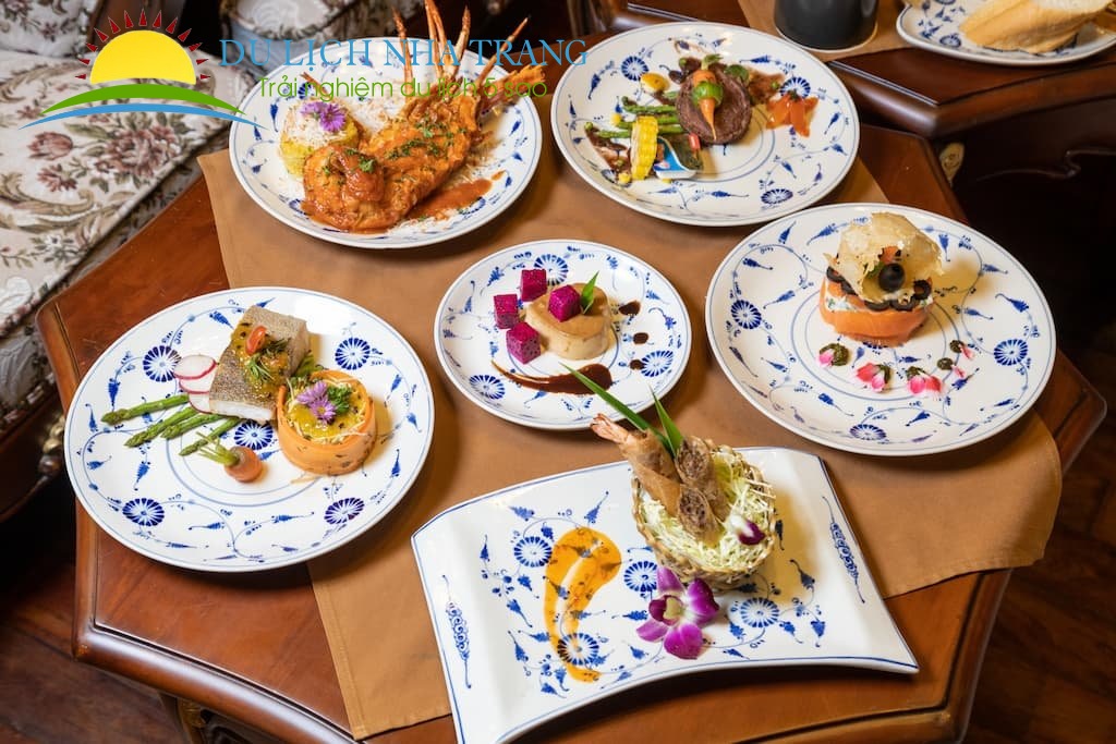 Tour Du thuyền Nha Trang - Emperor Cruises - gói cao cấp