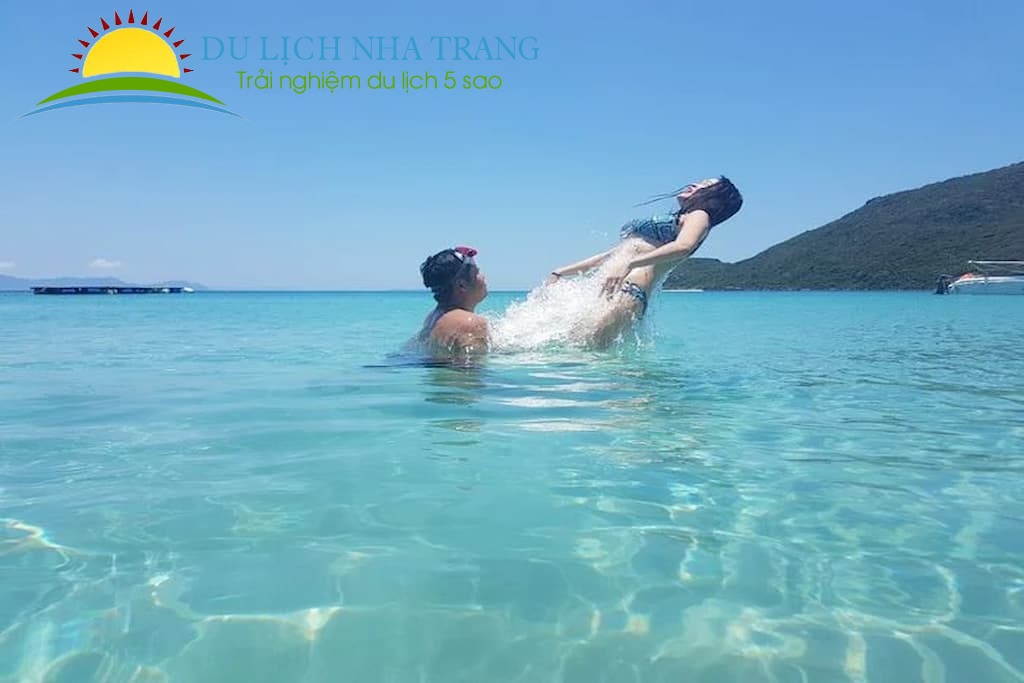 Tour đảo Robinson - Hòn Tằm Nha Trang 1 ngày