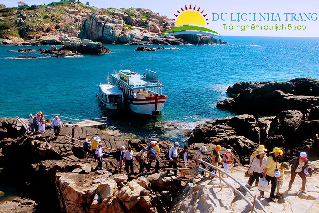 Tour đảo Yến Hòn Nội Nha Trang