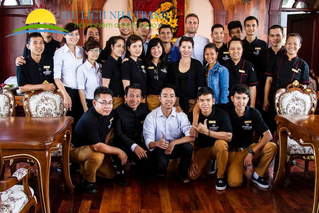 Tour Du thuyền Nha Trang - Emperor Cruises - gói cao cấp