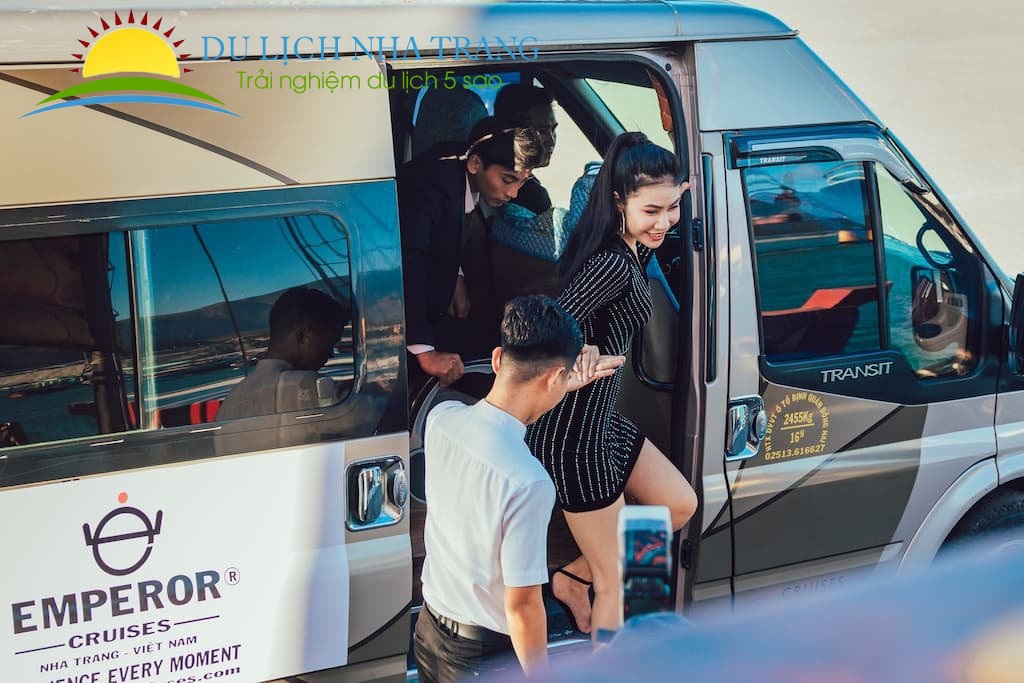 Tour Du thuyền Nha Trang - Emperor Cruises - gói tiêu chuẩn