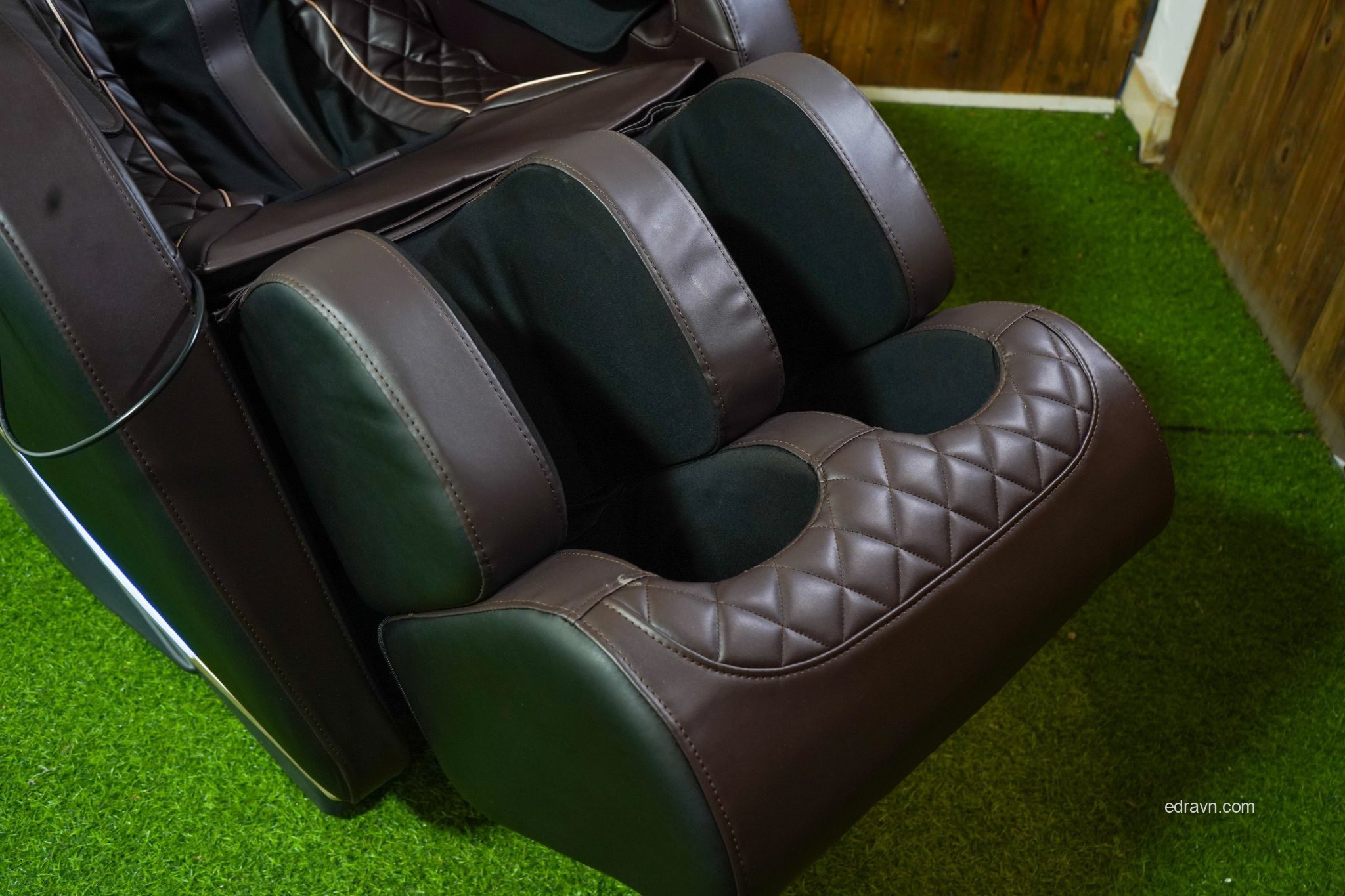 Ghế Massage EDRA HESTIA EMC112 | TẶNG 01 GHẾ XOAY LƯỚI XL40