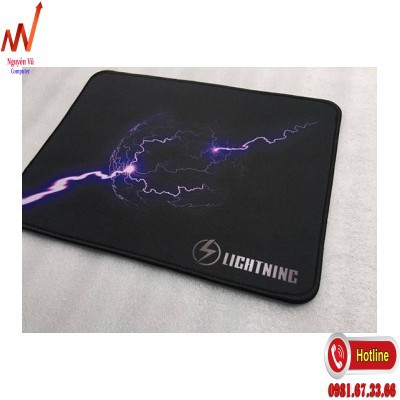 ban-di-chuot-lightning-25x32-tia-set-san