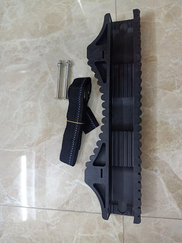 op-chong-truot-thang-nhom-rut-don-op-cao-su-chong-truot-cho-thang-rut-don-leo-tr